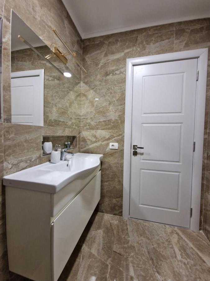 Absolut Vollga Apartman Durrës Kültér fotó
